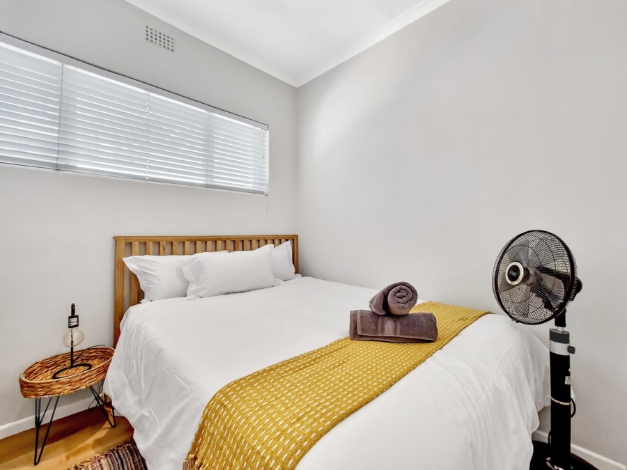 2 Bedroom Property for Sale in Three Anchor Bay Western Cape